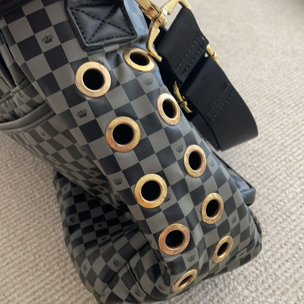 Dogs of Glamour Pet Carrier
